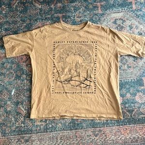 Hurley Size Small Desert Tee